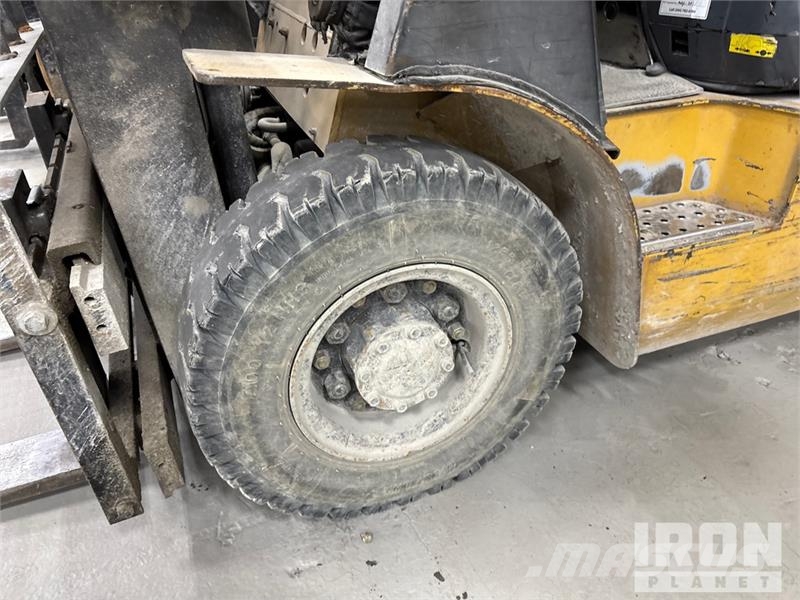 CAT GC25 5000 lb Forklift Інше