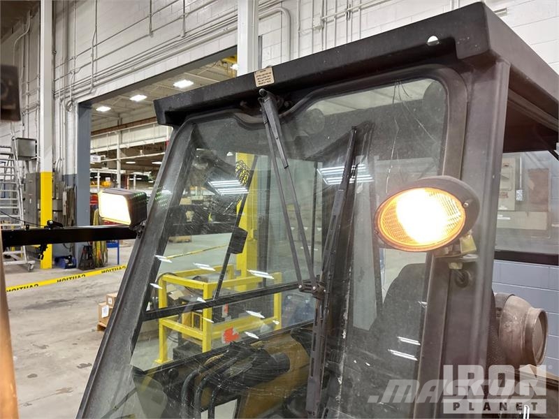 CAT GC25 5000 lb Forklift Інше