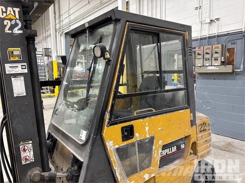 CAT GC25 5000 lb Forklift Інше