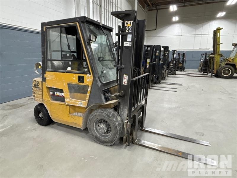 CAT GC25 5000 lb Forklift Інше