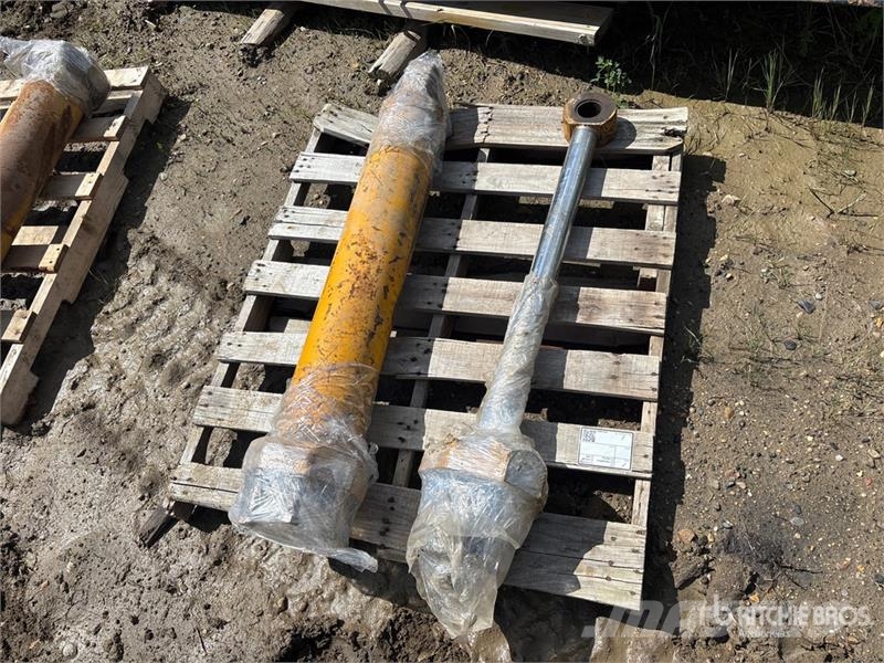 CAT Hydraulic Dozer Lift Cylinder Drugi deli