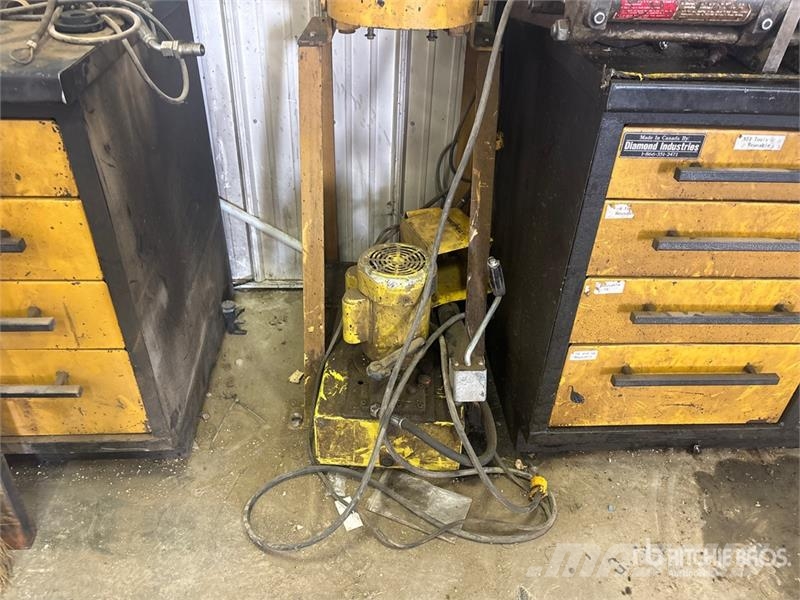 CAT Hydraulic Hose Crimping Machine Ostale komponente za građevinarstvo