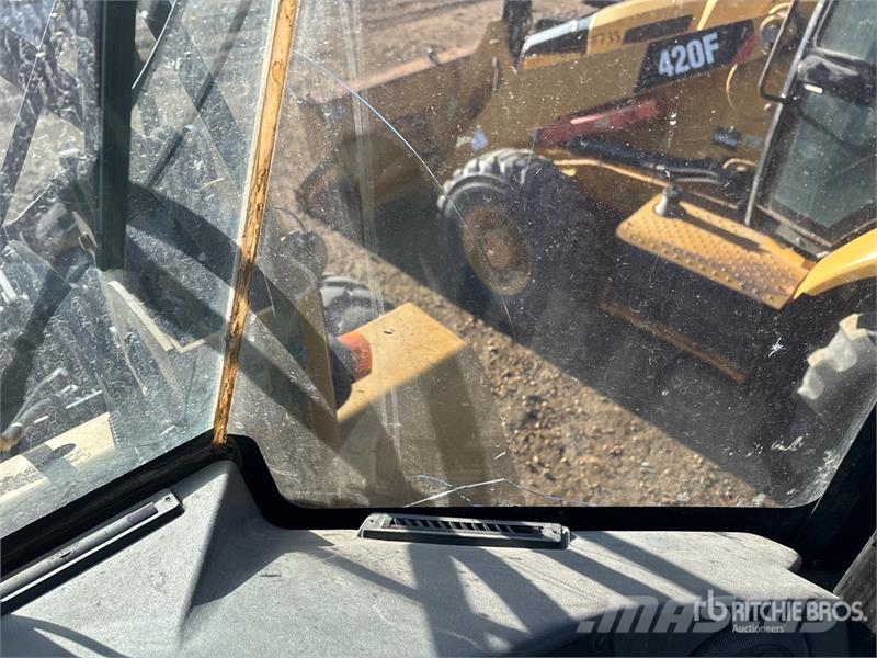 CAT IT14G Radlader