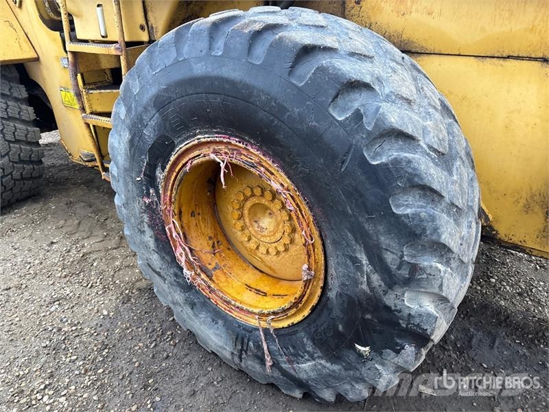 CAT IT28F Radlader