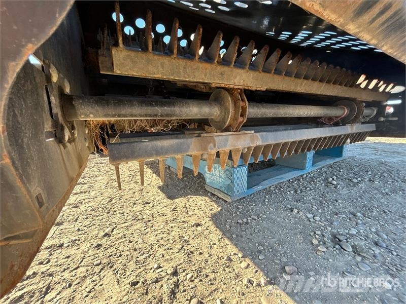 CAT LR116 60 in Skid Steer Landscape Rake Raker og høyvendere