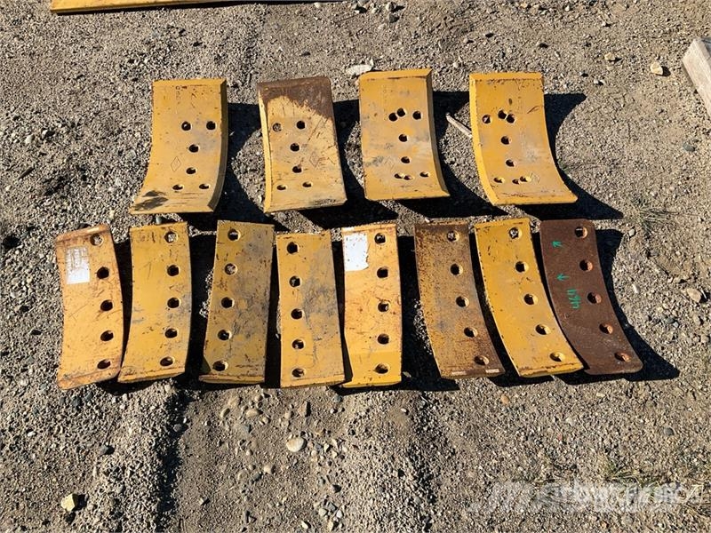 CAT of (11) Cat Grader Mold Board Edges Cutting Edge ( Transports- Citi