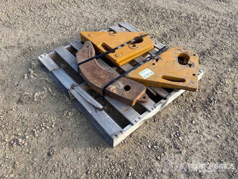 CAT of (2) Cat Skid Steer Counterweights Άλλα εξαρτήματα