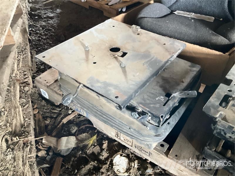CAT of Cat Seat Bases & Seat Ostale komponente za građevinarstvo