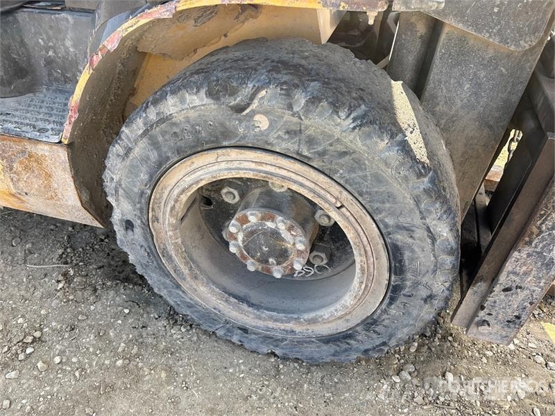 CAT P6000-LP 5400 lb Cushion Tire Forklift شاحنات ذات رافعات شوكية - أخرى