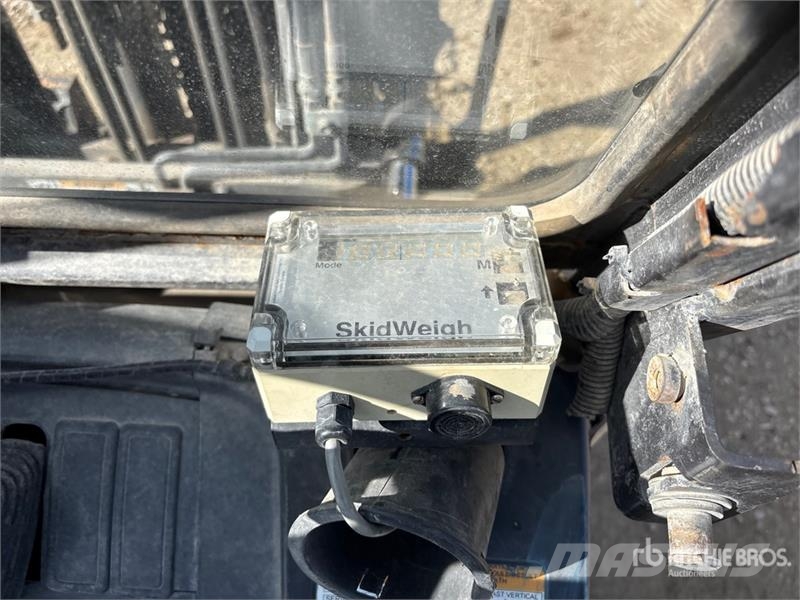 CAT P6000-LP 5400 lb Cushion Tire Forklift شاحنات ذات رافعات شوكية - أخرى
