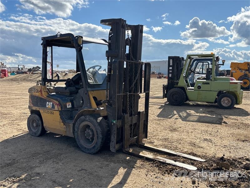 CAT P6000-LP 5400 lb Cushion Tire Forklift شاحنات ذات رافعات شوكية - أخرى