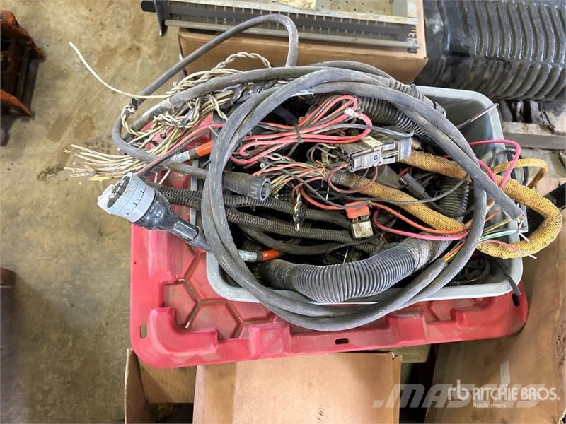CAT Parts Ostale komponente za građevinarstvo
