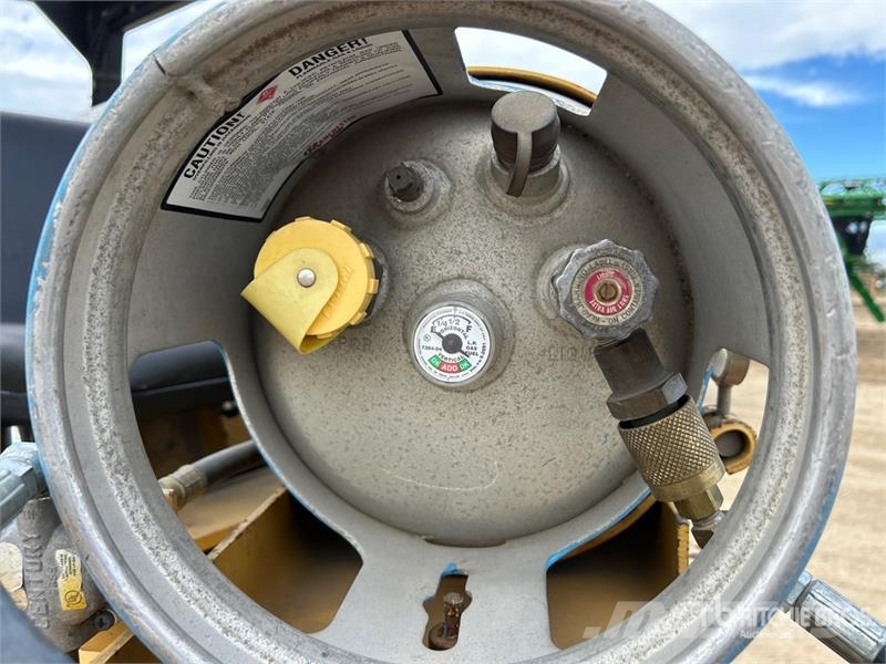 CAT T-70D 5800 lb Cushion Tire Forklift Інше