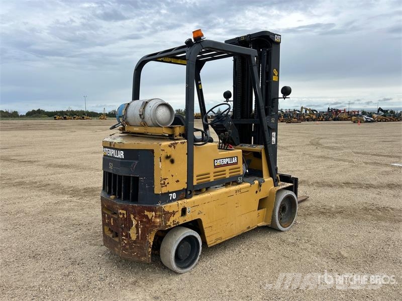 CAT T-70D 5800 lb Cushion Tire Forklift Інше