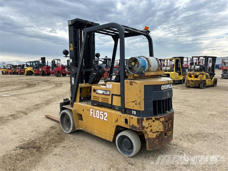 CAT T-70D 5800 lb Cushion Tire Forklift Інше