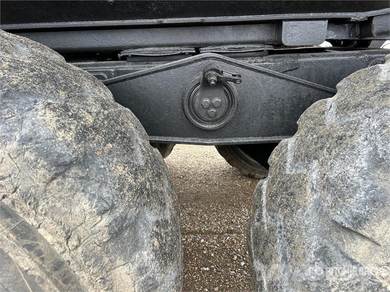 CAT T/A Off-Road End Dump Trailer Ďalšie nákladné vozidlá