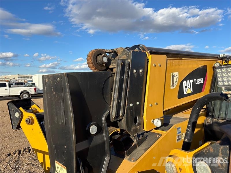 CAT TL1255D Telehandler Teleszkópos rakodók