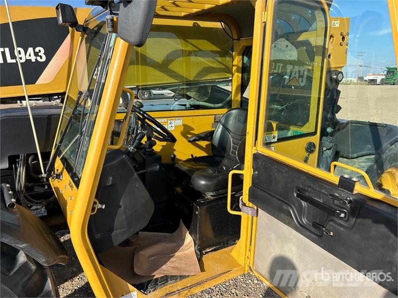 CAT TL943 Stivuitoare telescopice