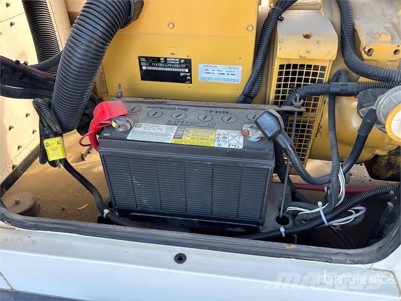 CAT XQ45-2 45 kW Mobile Generator Set (Inoperable) Diiselgeneraatorid