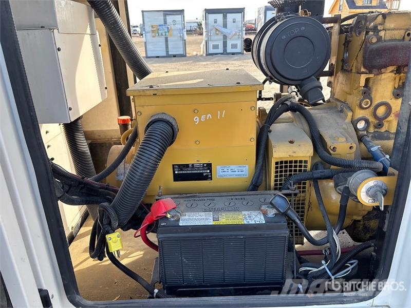 CAT XQ45-2 45 kW Mobile Generator Set (Inoperable) Diiselgeneraatorid
