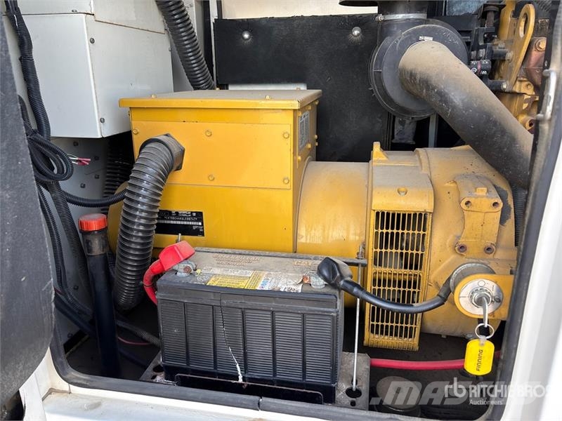 CAT XQ60-6 55 kW Mobile Generator Set (Inoperable) مولدات ديزل