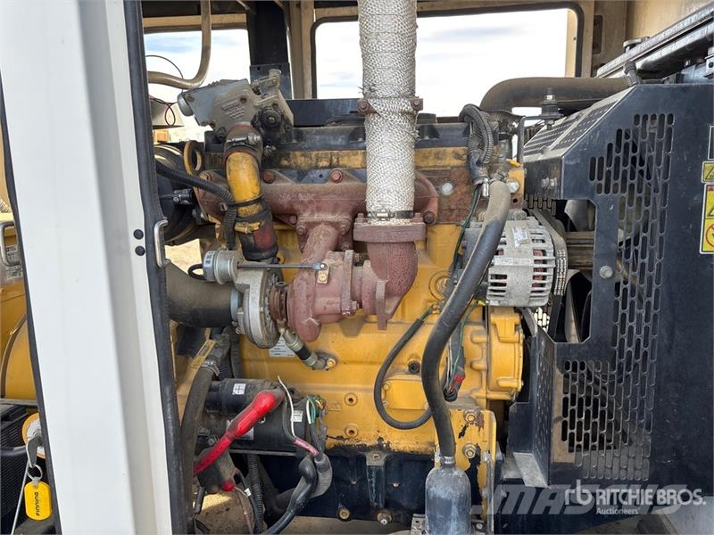 CAT XQ60-6 55 kW Mobile Generator Set (Inoperable) مولدات ديزل