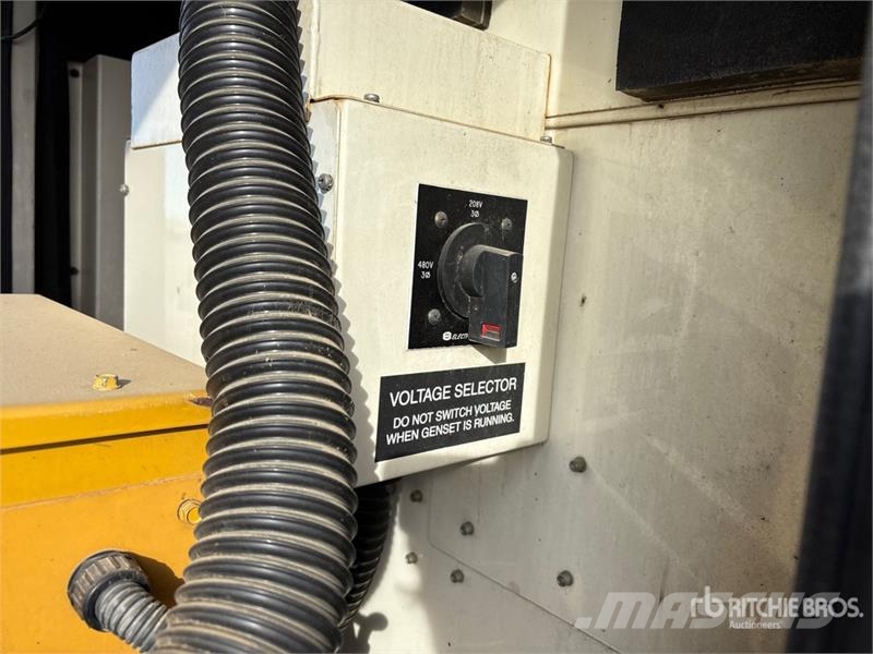 CAT XQ60-6 55 kW Mobile Generator Set (Inoperable) مولدات ديزل