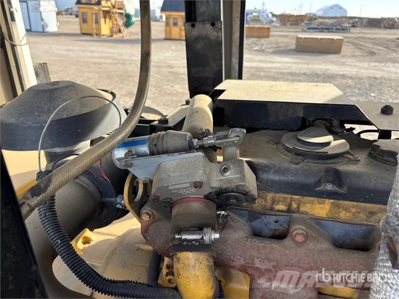 CAT XQ60-6 55 kW Mobile Generator Set (Inoperable) مولدات ديزل