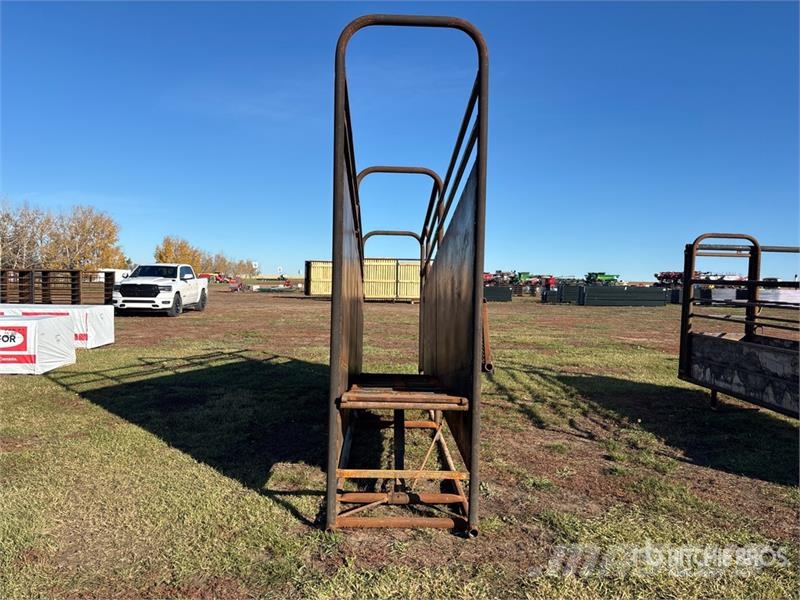Cattle Loading Ramp (Unused) Оборудование для животноводческих ферм