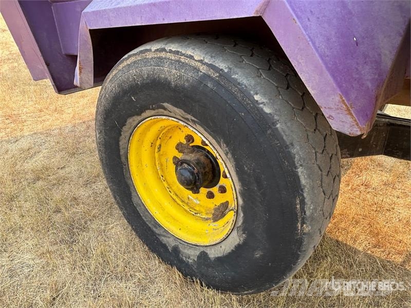Cattlelac 360 Feed Grinder Mixer ماكينات وملحقات مواش أخرى