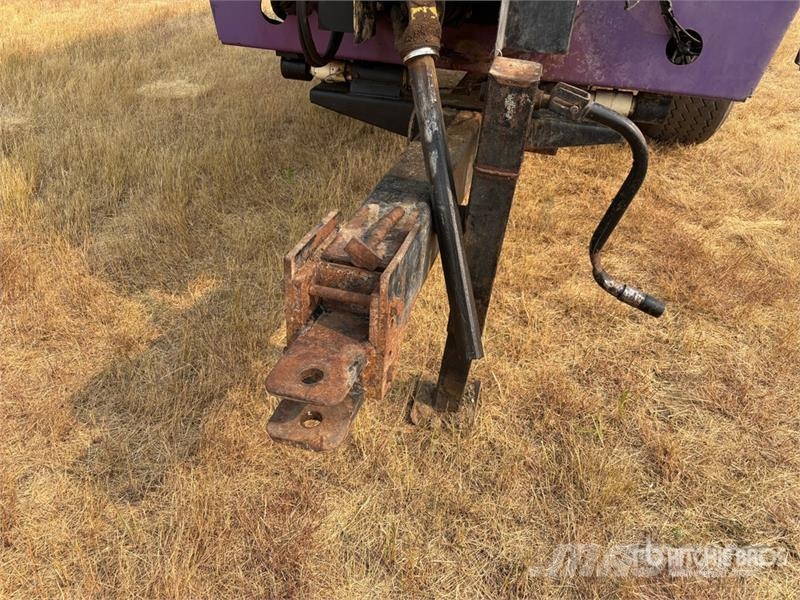 Cattlelac 360 Feed Grinder Mixer ماكينات وملحقات مواش أخرى