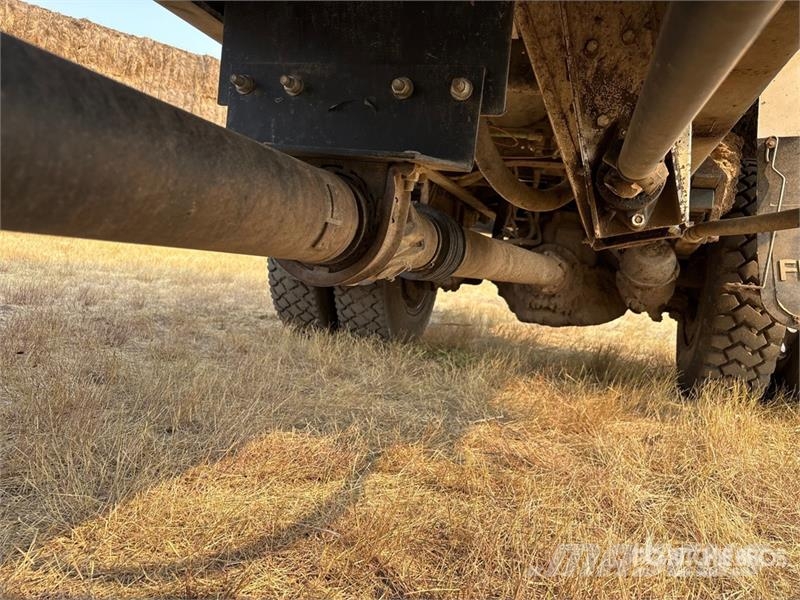  Cattlelac 520 Feed Grinder Mixer ماكينات وملحقات مواش أخرى