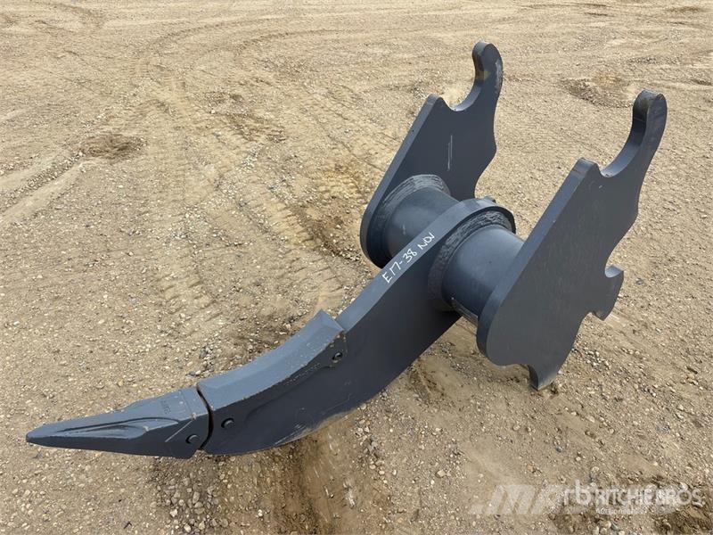  CAVALRY WRZX/JD25-30 Q/C Excavator Ripper - Fits 2 Scarificateur