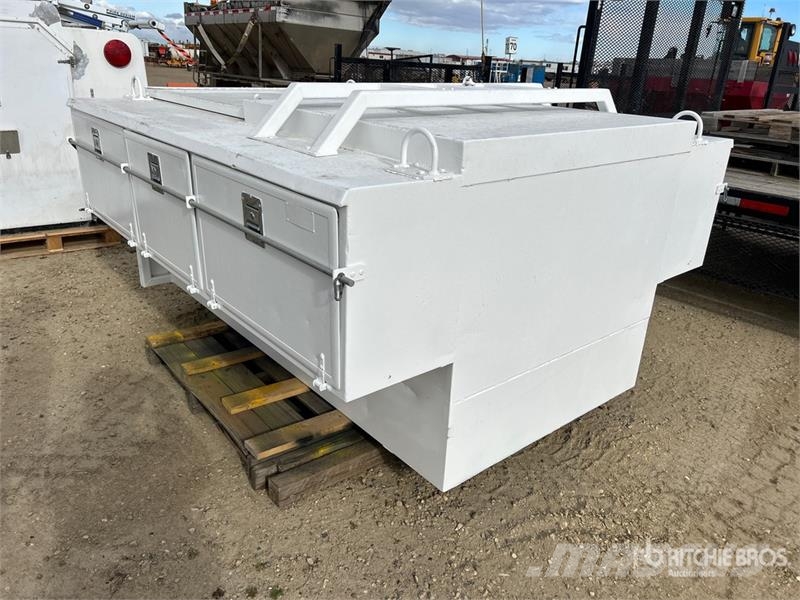 Caytec Truck Cap Kabiny a interiér