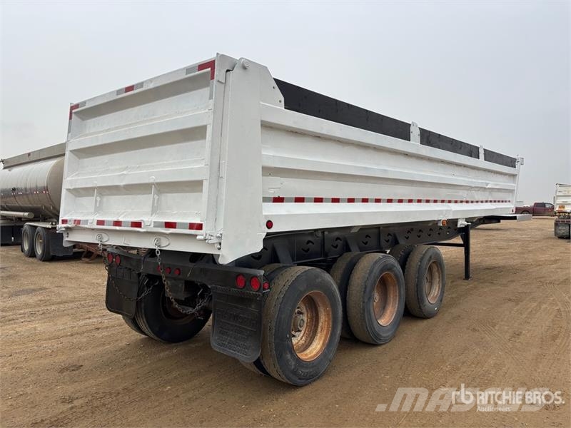 Centerline 30 ft Tri/A End Dump Trailer Tipper trailers