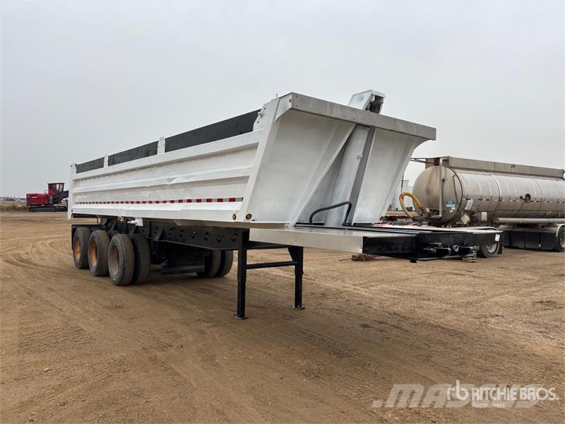 Centerline 30 ft Tri/A End Dump Trailer Tipper trailers