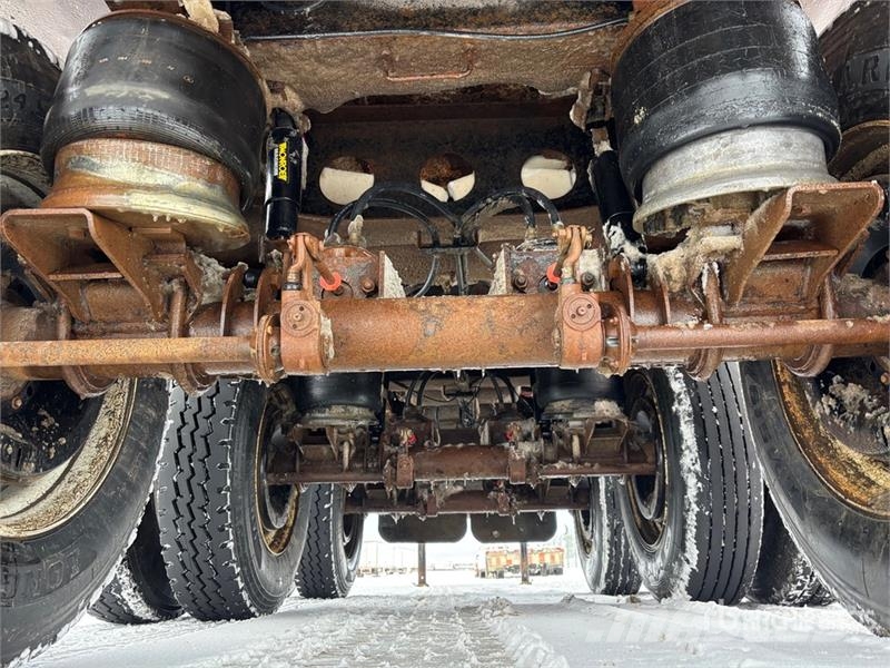 Centreline 30 ft Tri/A End Dump Trailer Самосвальные прицепы
