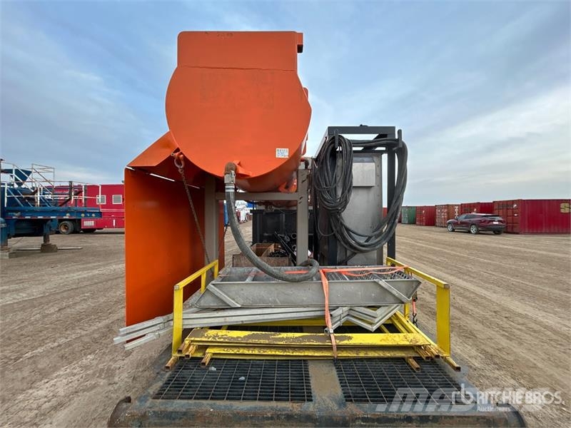 Centrifuge Stand w/ Built in Bucket Feed System Öl- und Gasbohrgeräte