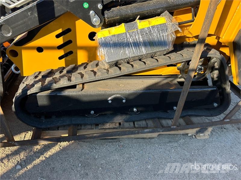 CFG KJT27 Mini Compact Track Loader (Unused) لوادر انزلاقية التوجيه