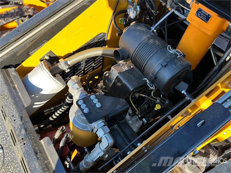 CFG KJT27 Mini Compact Track Loader (Unused) لوادر انزلاقية التوجيه