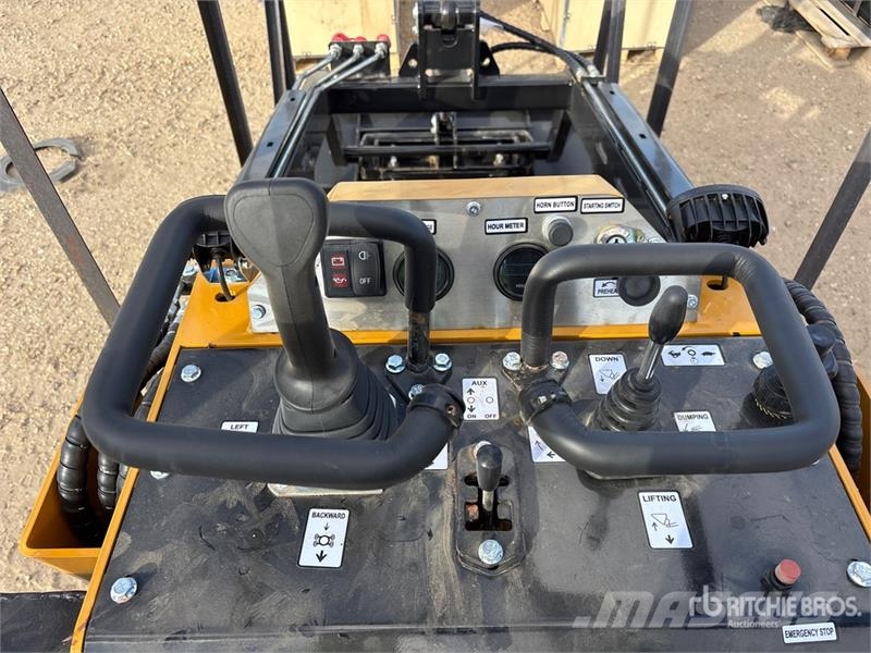 CFG KJT27 Mini Compact Track Loader (Unused) Minicargadoras