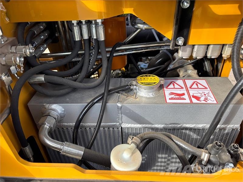 CFG KJT27 Mini Compact Track Loader (Unused) Minicargadoras