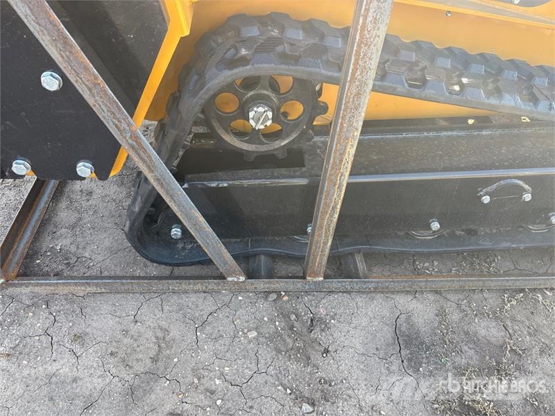 CFG KJT27 Mini Compact Track Loader (Unused) Skid steer loaders