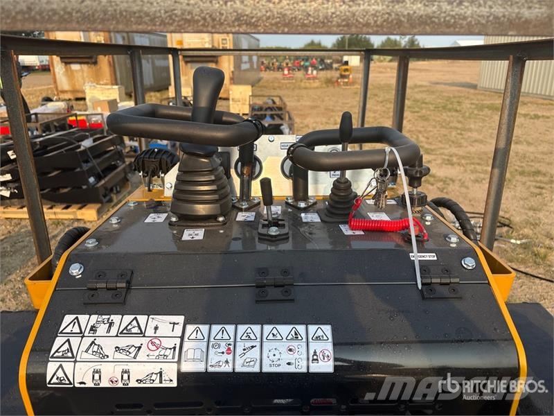 CFG KJT27 Mini Skid Steer Loader (Unused) Minicargadoras