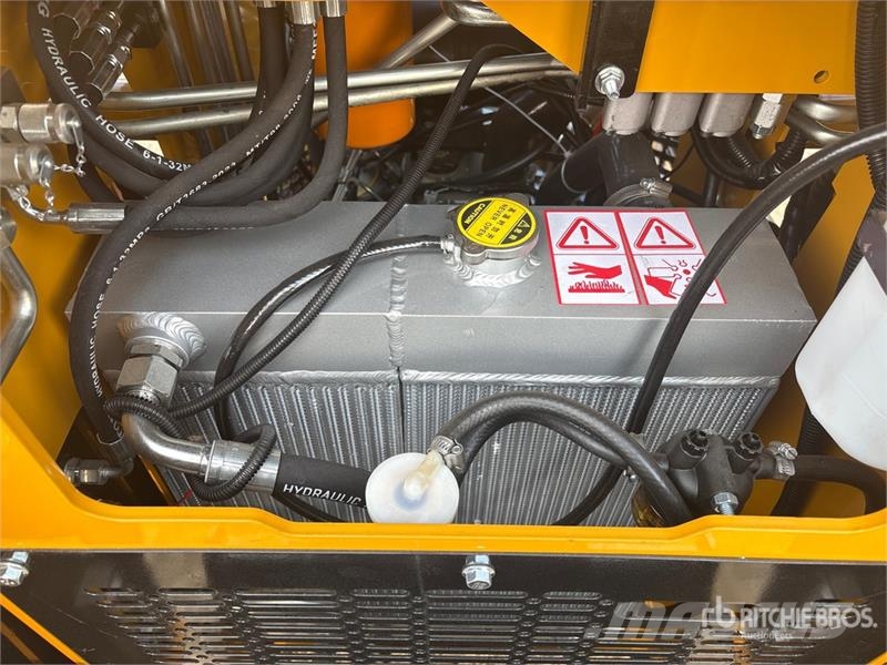 CFG KJT27 Mini Skid Steer Loader (Unused) Minicargadoras