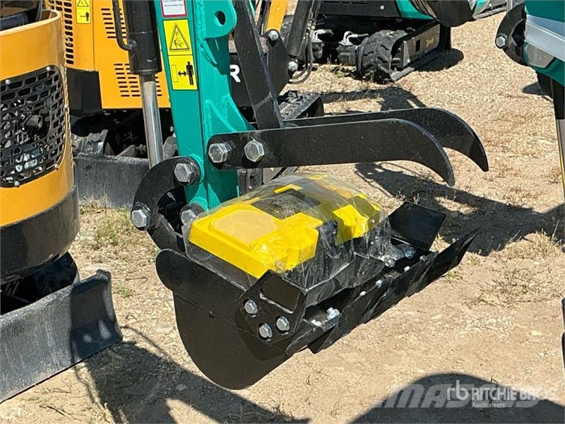 CFG KV16R Mini Excavator (Unused) 小型挖掘机