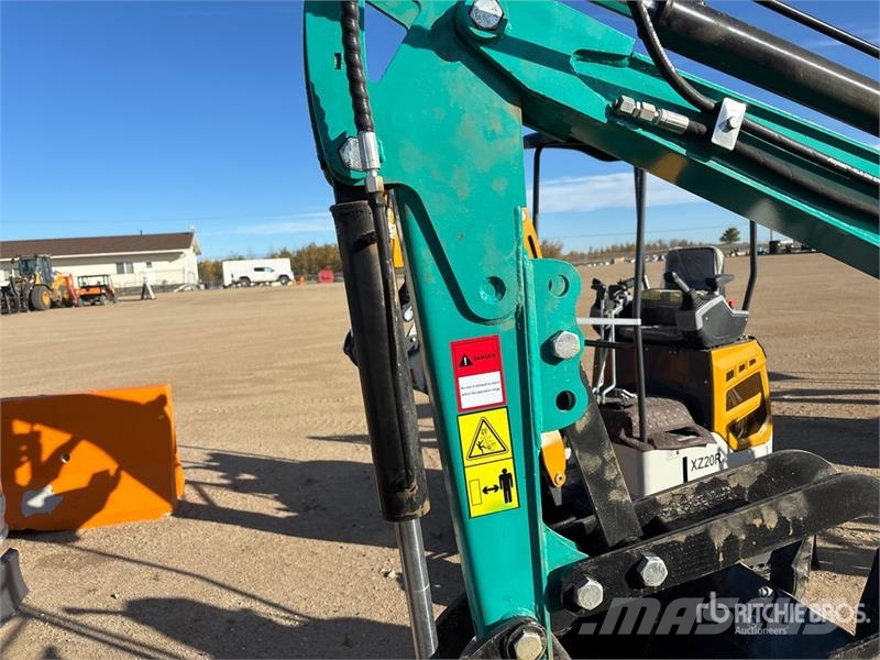 CFG KV16R Mini Excavator (Unused) Mini kotrók < 7t