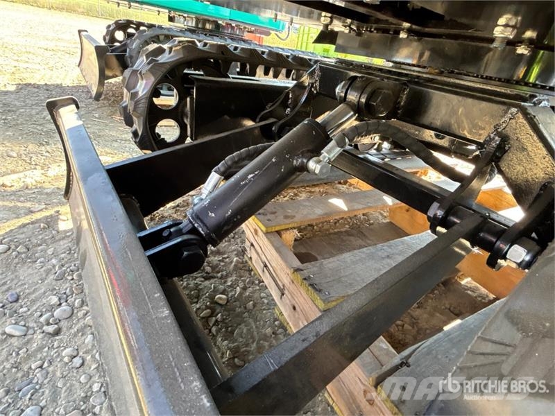 CFG KV16R Mini Excavator (Unused) Mini excavadoras < 7t