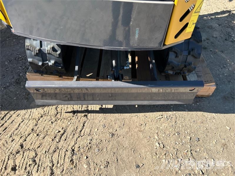 CFG MX12R Mini Excavator (Unused) Mini excavadoras < 7t