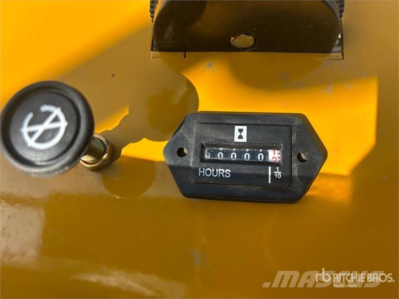 CFG MX12R Mini Excavator (Unused) Miniescavatori